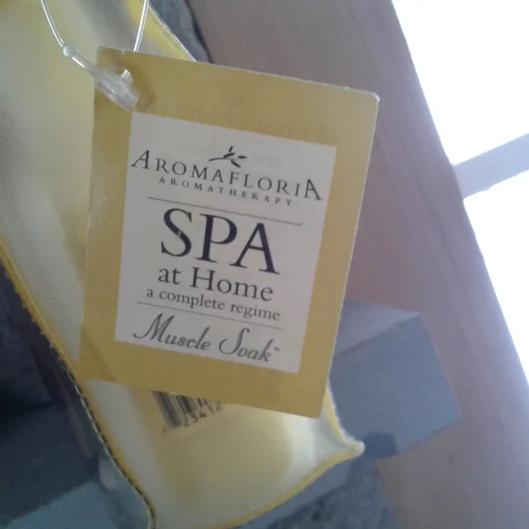 Aromafloria Spa at home set - Picture 4 of 5
